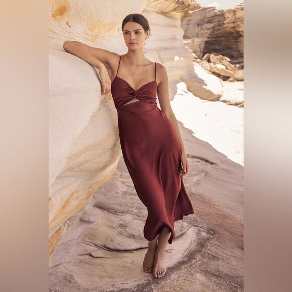 NWT Shona Joy Luxe Twist Front Sleeveless Satin Midi Dress in Sangria size 12 - Picture 1 of 13